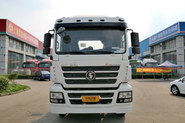 陕汽重卡 德龙新M3000 300马力 6X2 8.6米仓栅式载货车(SX5250CCYMA9)