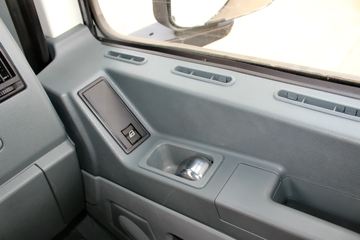 �����ؿ� ����X3000 270���� 6X2 9.55����ʽ�ػ���(SX5200XXYXA)ͼƬ