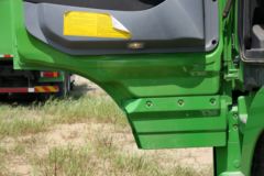 福田 欧曼GTL 9系重卡 336马力 6X4 5.6米自卸车(新型渣土车)(BJ3259DLPJB-XC)