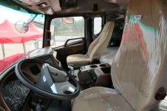 中国重汽 斯太尔M5G重卡 340马力 6X2牵引车(ZZ4253N27CGD1) 中国重汽 斯太尔M5G重卡 340马力 6X2牵引车(ZZ4253N27CGD1)