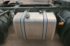 中国重汽 斯太尔M5G重卡 340马力 6X2牵引车(ZZ4253N27CGD1) 中国重汽 斯太尔M5G重卡 340马力 6X2牵引车(ZZ4253N27CGD1)