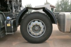 中国重汽 斯太尔M5G重卡 340马力 6X2牵引车(ZZ4253N27CGD1) 中国重汽 斯太尔M5G重卡 340马力 6X2牵引车(ZZ4253N27CGD1)