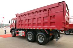 中国重汽 斯太尔M5G重卡 340马力 6X4 5.6米自卸车(ZZ3251N384GD1)