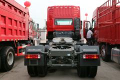 中国重汽 斯太尔D7B重卡 380马力 6X4牵引车(ZZ4253N3241D1BN)