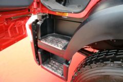 中国重汽 斯太尔M5G重卡 340马力 6X4 5.6米自卸车(ZZ3251N384GD1)