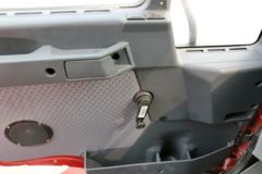 中国重汽 斯太尔M5G重卡 340马力 6X4 5.6米自卸车(ZZ3251N384GD1)