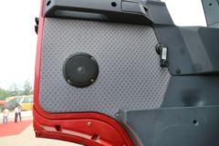 中国重汽 斯太尔M5G重卡 340马力 6X4 5.6米自卸车(ZZ3251N384GD1)