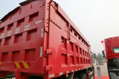 中国重汽 斯太尔M5G重卡 340马力 6X4 5.6米自卸车(ZZ3251N384GD1)