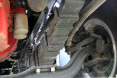 福田 欧曼ETX 5系重卡 230马力 6X2 9.5米厢式载货车(BJ5252XXX-XC)