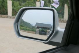 骐铃T7&nbsp;皮卡驾驶室                                               图片