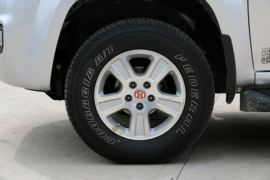 骐铃T7&nbsp;皮卡底盘                                                图片