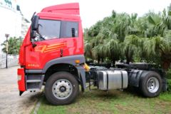 青岛解放 新悍威J5M重卡 220马力 4X2牵引车(锡柴)(CA4143P1K2E4A80)