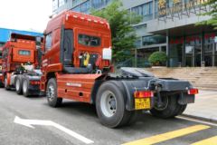 联合卡车 V290重卡 290马力 4X2牵引车(SQR4181D6Z-3)