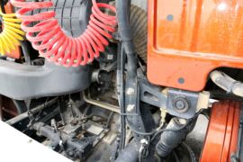 联合V系&nbsp;牵引车底盘                                                图片