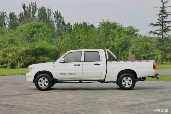 中兴 小老虎 2016款 精英版 2.2L汽油 两驱 大双排皮卡