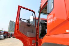东风商用车 天龙重卡 315马力 4X2牵引车(DFL4181A6)