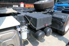 东风商用车 天龙重卡 315马力 4X2牵引车(DFL4181A6)