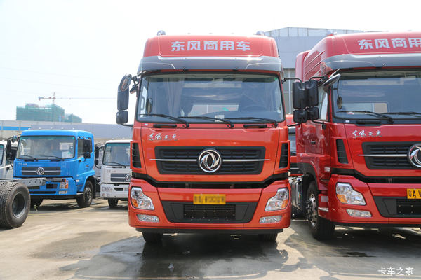东风商用车 天龙重卡 385马力 4X2牵引车(DFH4180A)