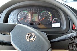 创普&nbsp;牵引车驾驶室                                               图片