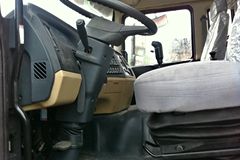 东风新疆(原创普) 重卡 340马力 6X2牵引车(EQ4230WZ4D)