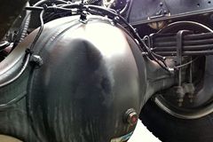 东风新疆(原创普) 重卡 340马力 6X2牵引车(EQ4230WZ4D)