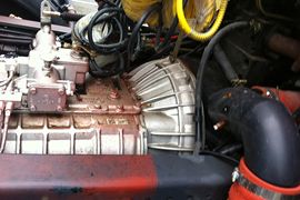 创普&nbsp;牵引车底盘                                                图片