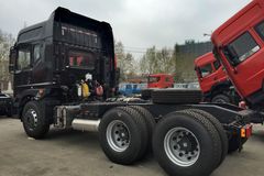 东风新疆(原创普) 重卡 340马力 6X4牵引车(EQ4256WZ4G)