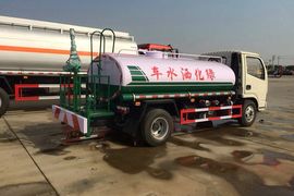 多利卡D6&nbsp;洒水车/喷洒车外观图片