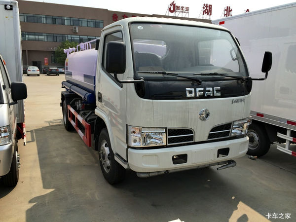 东风 多利卡D6 102马力 4X2 洒水车(DFA1070SJ35D6)