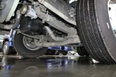 中国重汽 豪瀚J5G重卡 340马力 4X2牵引车(ZZ4185N3613D1)