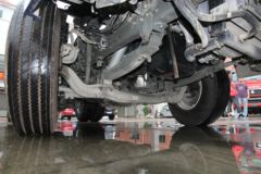 中国重汽 豪瀚J5G重卡 340马力 4X2牵引车(ZZ4185N3613D1)