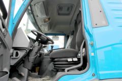 青岛解放 龙V中卡 140马力 4X2 5.8米载货车底盘(CA1100PK2E4A80)