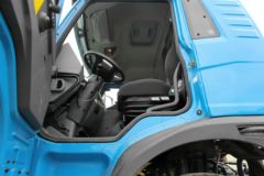 青岛解放 龙V中卡 140马力 4X2 5.8米载货车底盘(CA1100PK2E4A80)