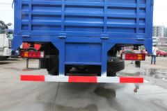 中国重汽 豪瀚J5G重卡 340马力 8X4 9.5米栏板载货车(ZZ1315N4663D1)