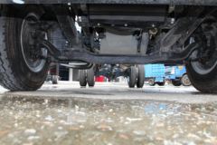 青岛解放 龙V中卡 140马力 4X2 5.8米载货车底盘(CA1100PK2E4A80)