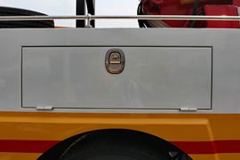 Volvo底盘&nbsp;清障车上装图片