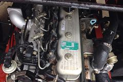 重汽王牌 7系 129马力 3.8米排半栏板轻卡底盘(CDW1040HA3Q4)