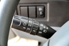 跃进 超越C300-33 125马力 4.1米单排厢式轻卡(飞翼)(NJ5041XXYZFDCMZ)