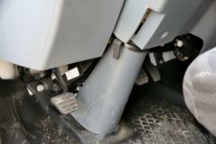 跃进 超越C300-33 125马力 4.1米单排厢式轻卡(飞翼)(NJ5041XXYZFDCMZ)