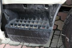 解放 J6F 130马力 4.21米单排厢式轻卡(CA5041XXYP40K2L1E4A84-3)