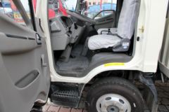 解放 J6F 130马力 4.21米单排厢式轻卡(CA5041XXYP40K2L1E4A84-3)