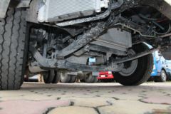 解放 J6F 130马力 4.21米单排厢式轻卡(CA5041XXYP40K2L1E4A84-3)