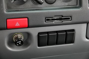 ���� ˧��H330 130���� �����Ῠ����(VM������)ͼƬ