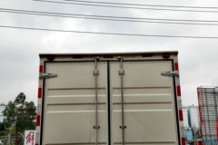 解放 J6F 130马力 4.21米单排厢式轻卡(CA5041XXYP40K2L1E4A84-3)