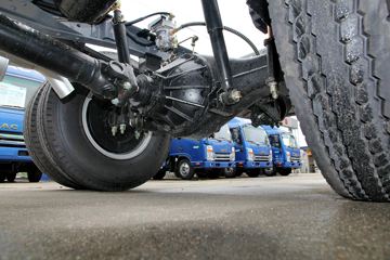 ���� ˧��H330 130���� �����Ῠ����(VM������)ͼƬ