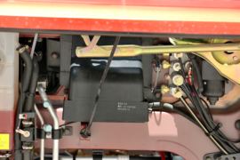 乘龙M3&nbsp;载货车外观                                                图片