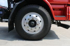 乘龙M3&nbsp;载货车底盘                                                图片