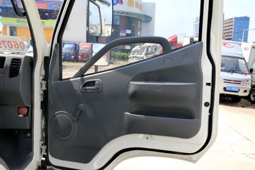 ���� ŷ����3ϵ 118���� 3360��൥���Ῠ����(BJ5049XXY-F6)ͼƬ