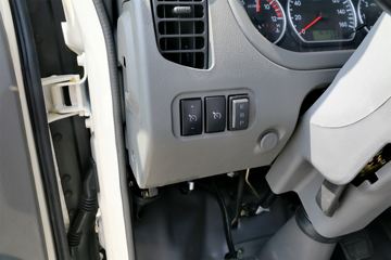 ���� ŷ����3ϵ 118���� 3360��൥���Ῠ����(BJ5049XXY-F6)ͼƬ