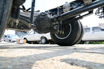 ���� ŷ����3ϵ 118���� 3360��൥���Ῠ����(BJ5049XXY-F6)ͼƬ